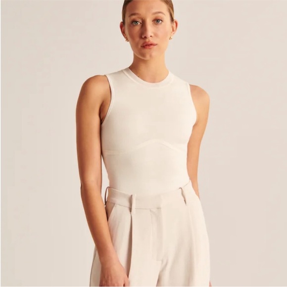 Abercrombie & Fitch Underbust Corset Crew Tank - Picture 3 of 3